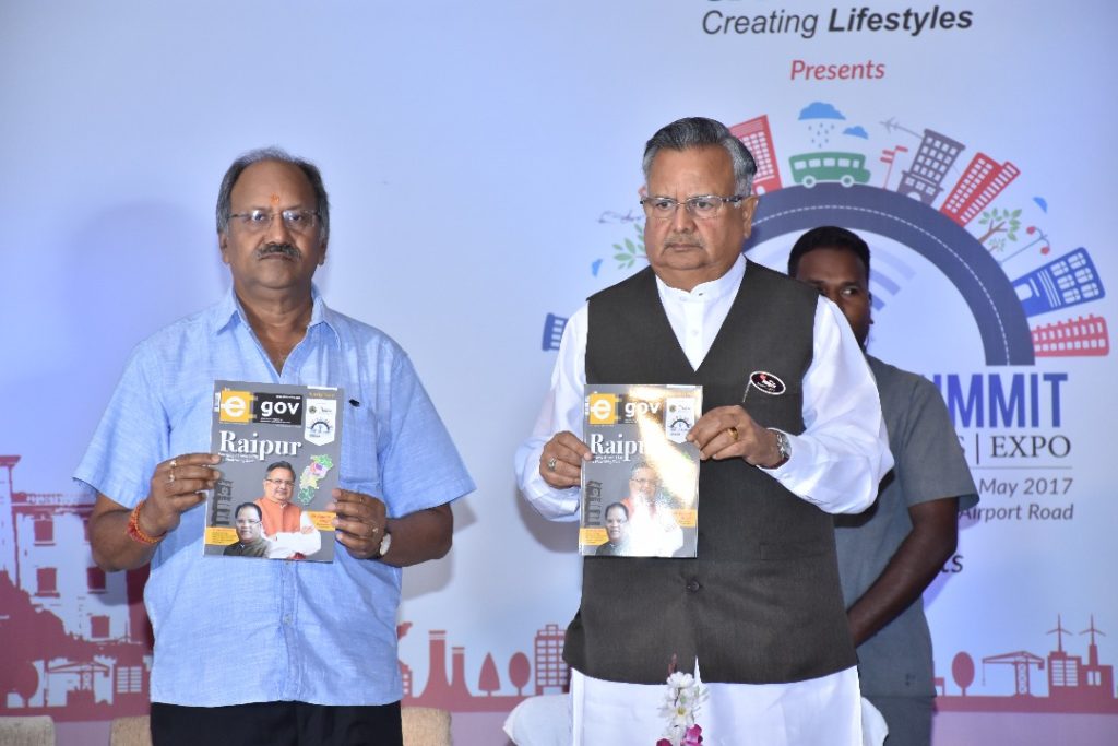 Developing old city into Smart City takes big efforts: Raman Singh