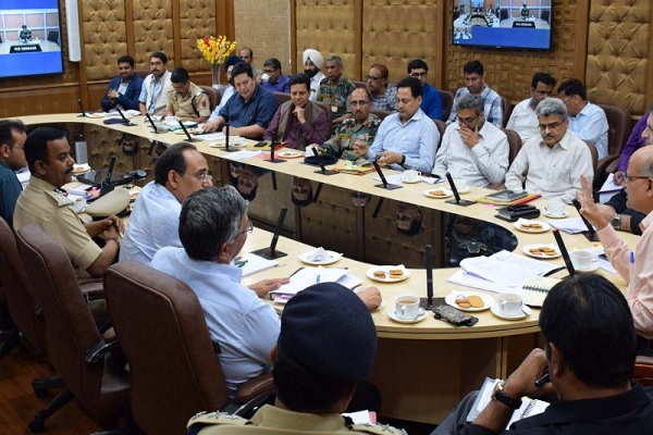 J&K Chief Secretary reviews arrangement for Darbar Move