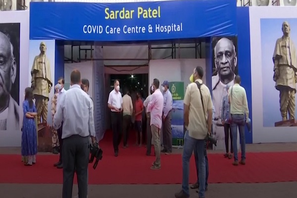 Anil Baijal inaugurates world’s largest COVID care centre & hospital in Delhi