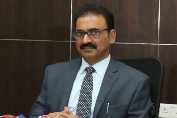 Pankaj Kumar assumes the post of Chief Secretary, Gujarat