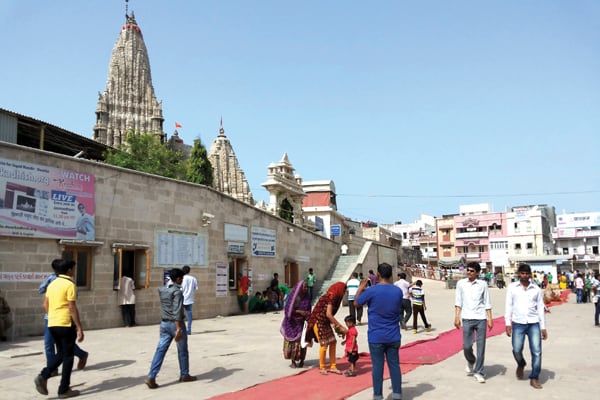 Dwarkadhish temple