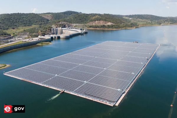 Solar floating panels