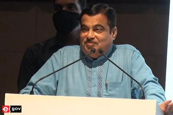 Nitin Gadkari launches world’s first BS-VI 100% ethanol-powered car