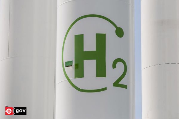 Report Forecasts Green Hydrogen to Replace Coal in India’s Steel Production by 2050