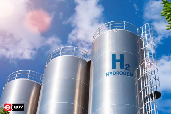 MNRE issues Guidelines for Development of Green Hydrogen Hubs in India