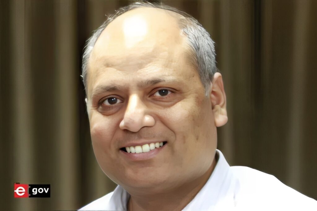 Alok Shekhar Gets Finance as Punjab Transfers 8 IAS and 9 PCS Officers