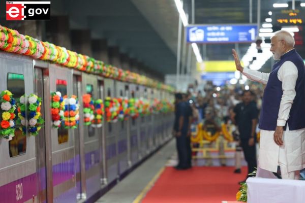 PM Modi Inaugurates and Lays Foundation Stone for ₹5,200 Crore Development Projects in Kolkata