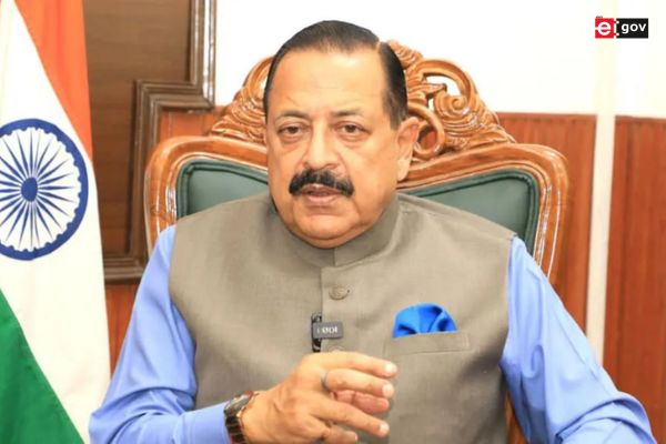 2025 Declared ‘Year of Governance Reforms’ to Improve Ease of Living: Dr Jitendra Singh <br/>