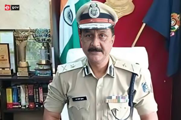 Chhattisgarh Reshuffles Police Leadership; IPS Sanjeev Shukla Appointed Raipur’s First Police Commissioner