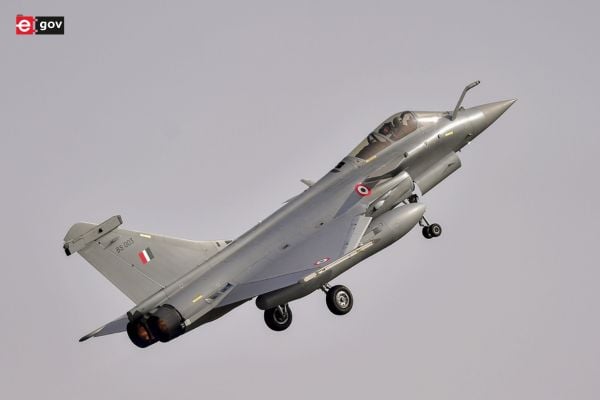 India Clears Procurement of 114 Rafale Jets and 6 P-8I Aircraft in ₹3.25 Lakh Crore Defence Push