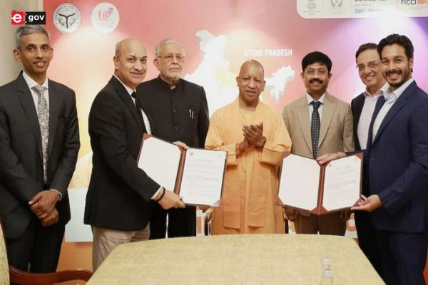 Uttar Pradesh Secures ₹6,650 Crore Investment from Universal Success Group During CM Yogi Adityanath’s Singapore Visit