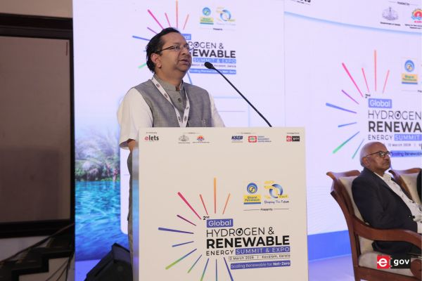 Driving Decarbonisation Through India’s Renewable and Hydrogen Revolution