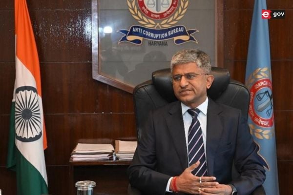 Delhi Plans Major Administrative Reshuffle to Improve Governance